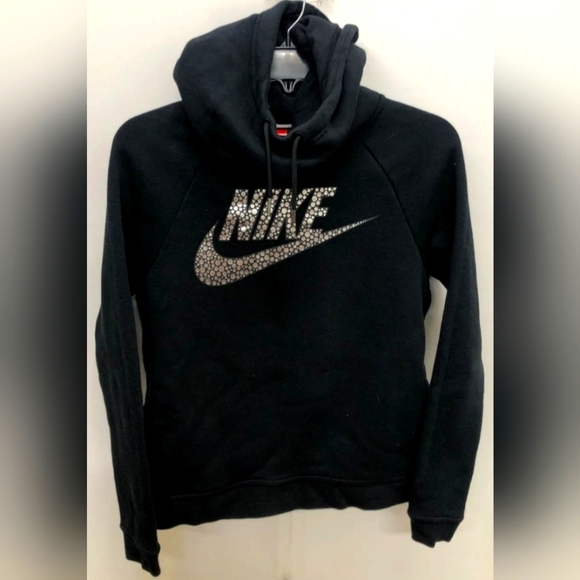 Nike Sweaters - Nike Sportswear Club Fleece Funnel-Neck Hoodie Size S Used Excellent